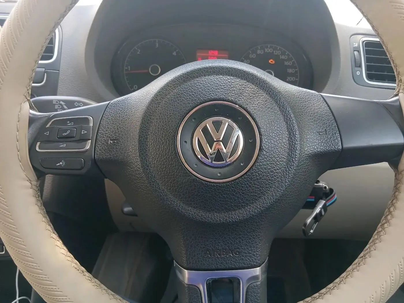 2013 Volkswagen Vento HIGHLINE DIESEL 1.6, Diesel, Manual, 72,050 km, interior