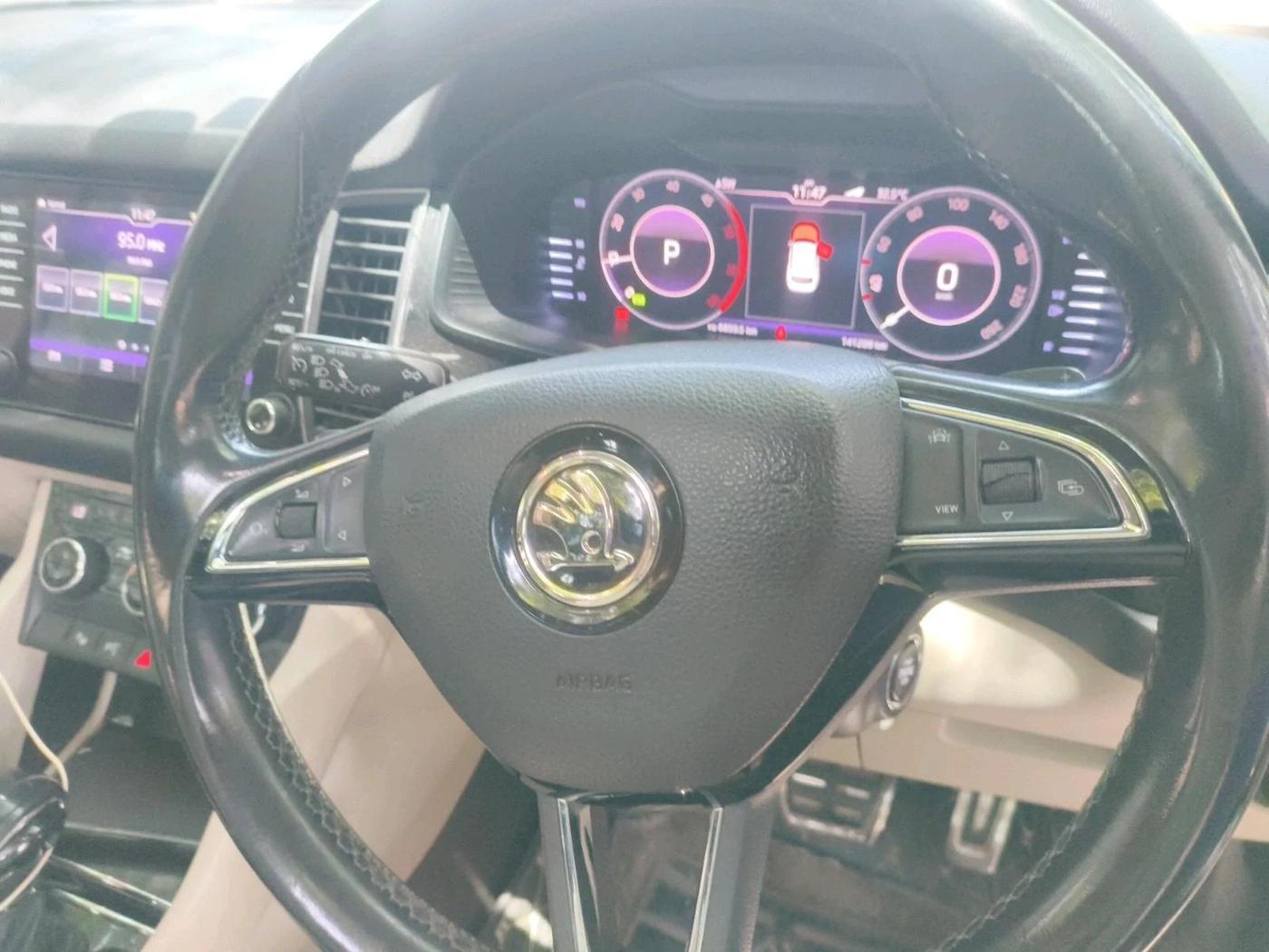 2018 Skoda Kodiaq L&K 2.0 TDI 4X4 AT, Diesel, Automatic, 1,41,210 km, interior