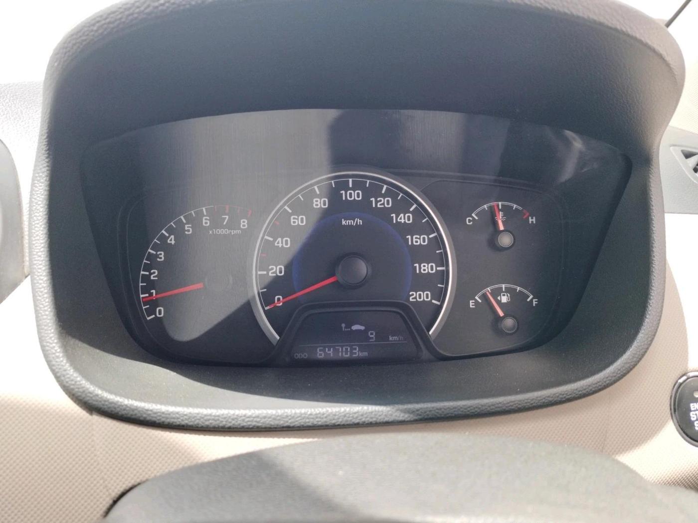 2014 Hyundai Grand i10 ASTA 1.2 KAPPA VTVT, Petrol, Manual, 64,703 km, interior