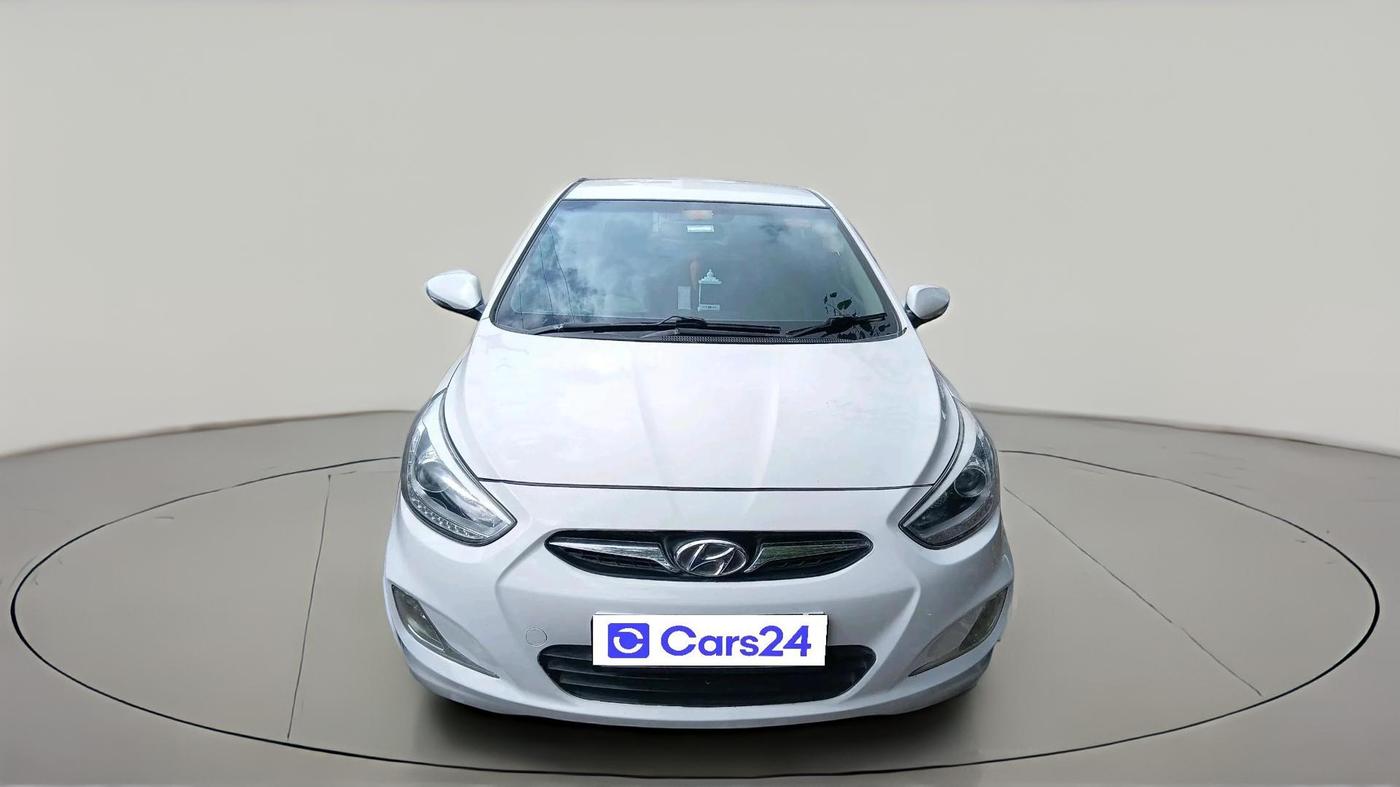 2014 Hyundai Verna FLUIDIC 1.6 CRDI SX, Diesel, Manual, 1,06,927 km, exterior