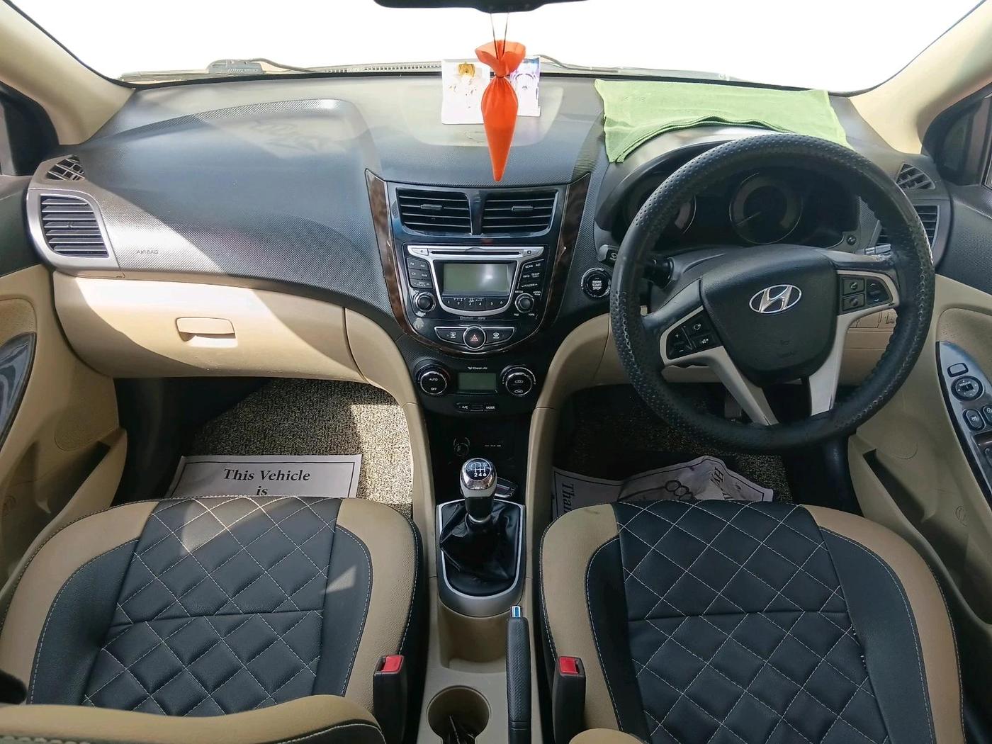 2014 Hyundai Verna FLUIDIC 1.6 CRDI SX, Diesel, Manual, 1,06,927 km, interior