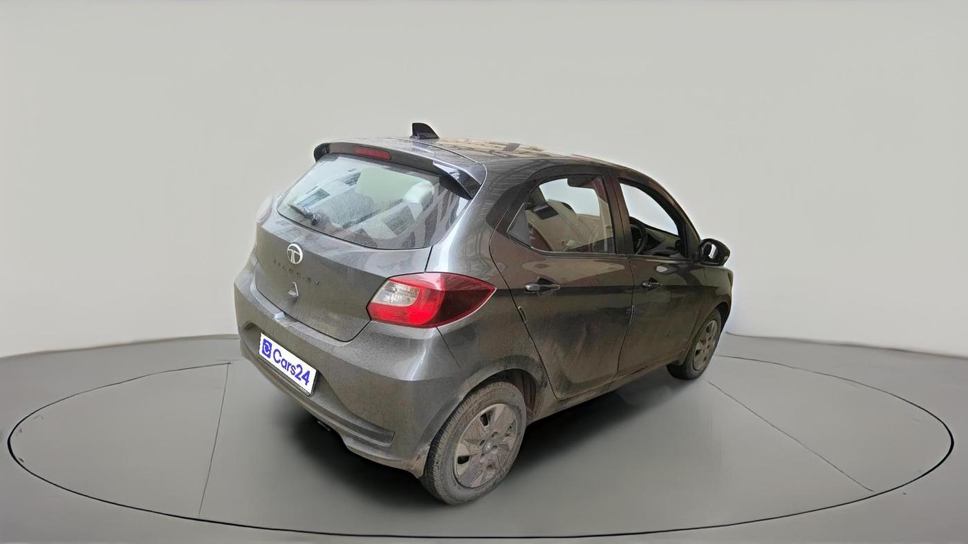 2025 Tata TIAGO EV XZ PLUS LONG RANGE, Electric, Automatic, 20,060 km, exterior