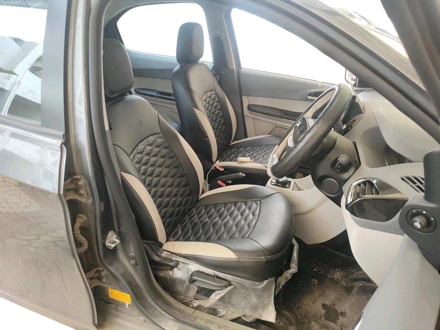 2025 Tata TIAGO EV XZ PLUS LONG RANGE, Electric, Automatic, 20,060 km, interior