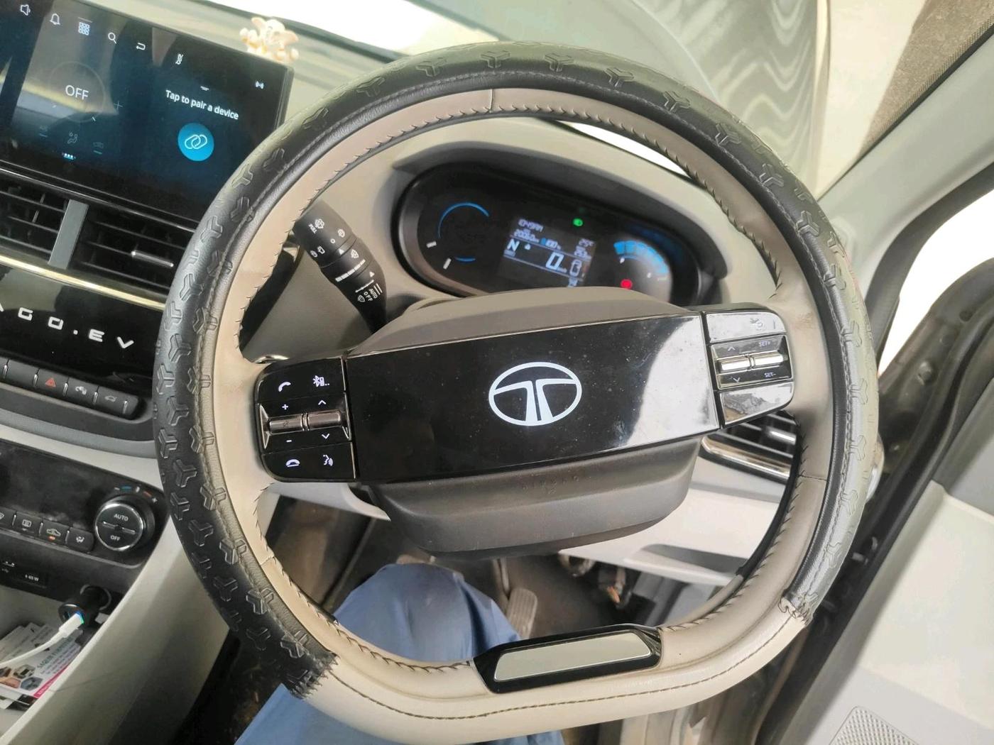 2025 Tata TIAGO EV XZ PLUS LONG RANGE, Electric, Automatic, 20,060 km, interior
