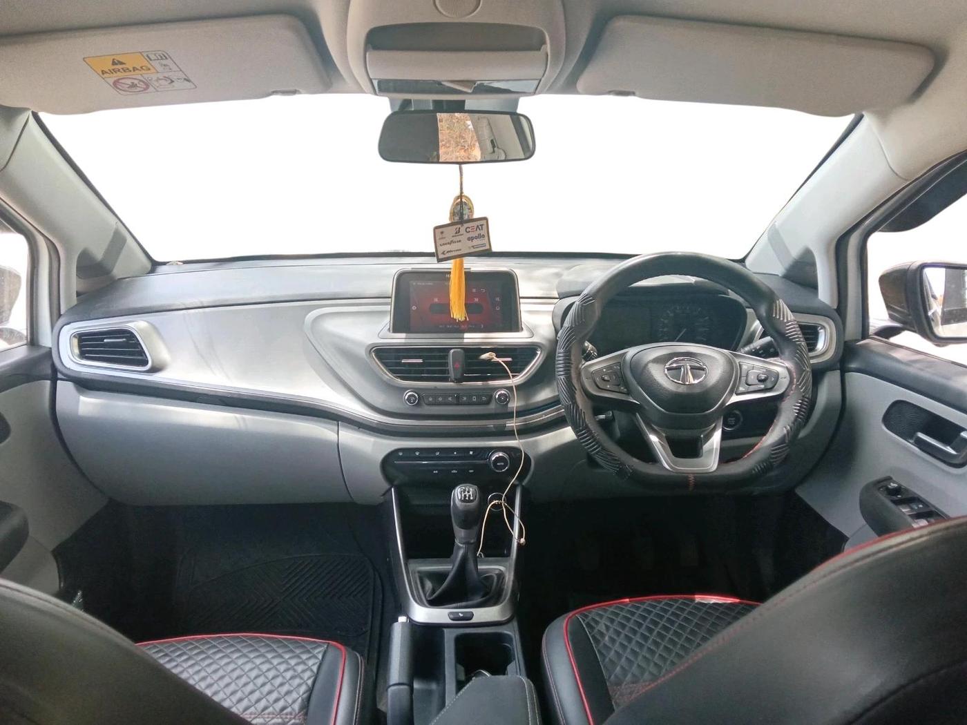 2020 Tata ALTROZ XZ PETROL, Petrol, Manual, 41,642 km, interior