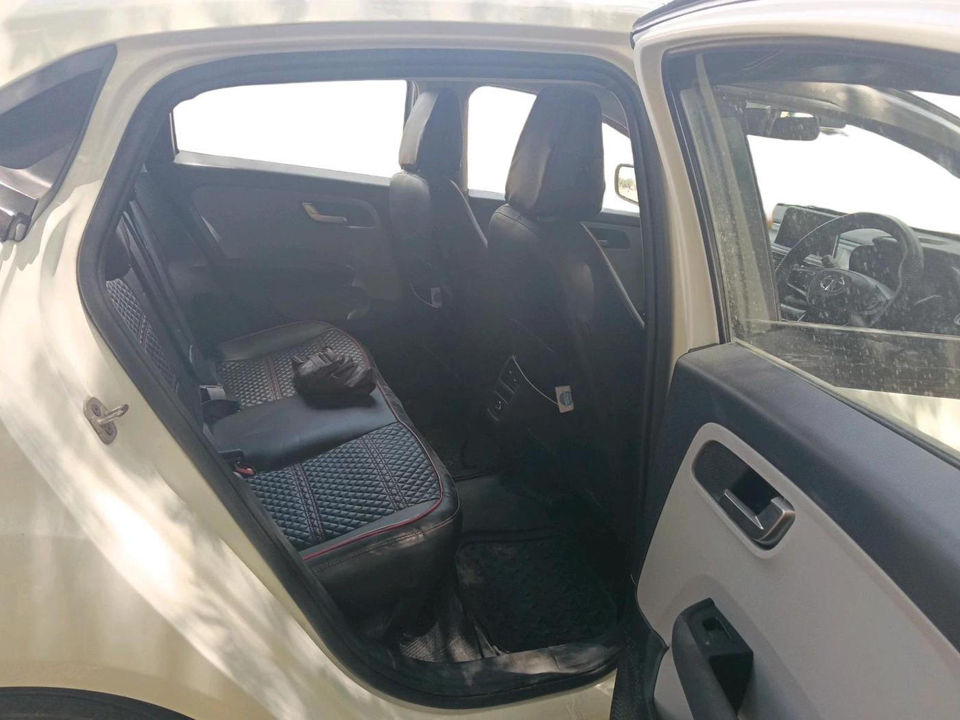 2020 Tata ALTROZ XZ PETROL, Petrol, Manual, 41,642 km, interior