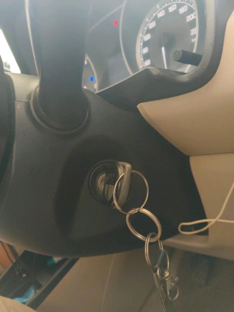 2017 Maruti Dzire VXI, Petrol, Manual, 1,58,689 km, interior