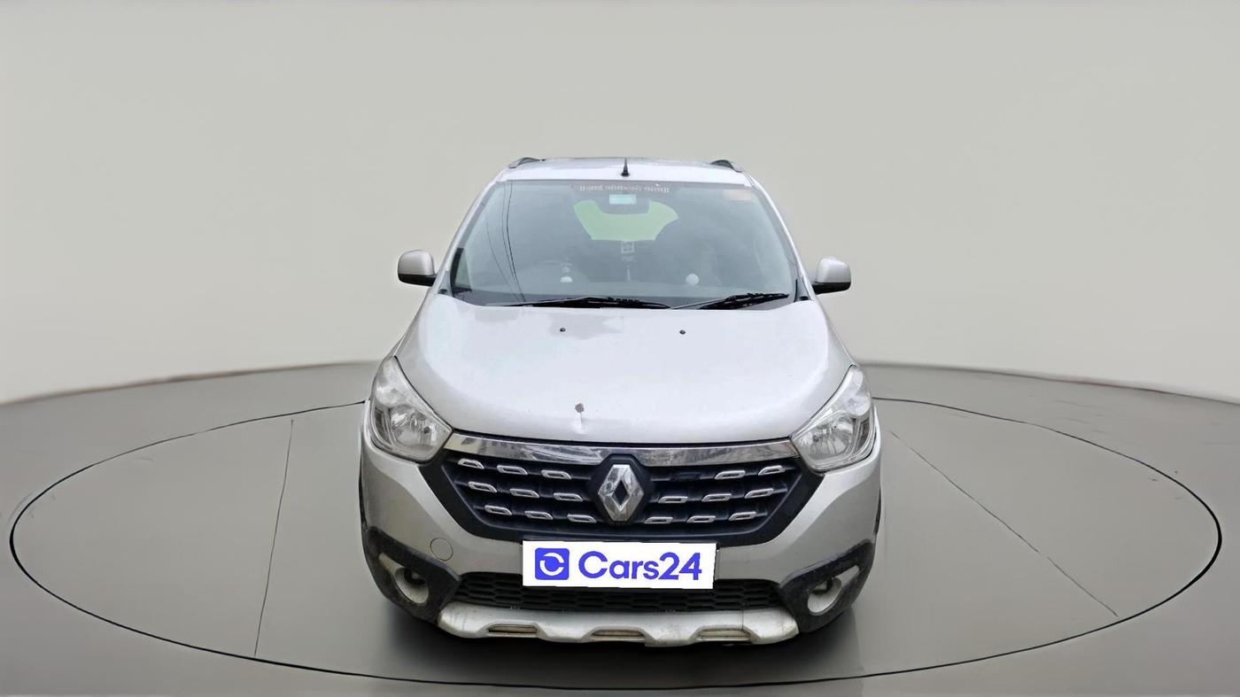 2017 Renault Lodgy 85 PS RXL STEPWAY 8 STR, Diesel, Manual, 1,17,365 km, exterior