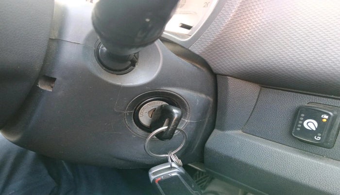 2010 Maruti Ritz LXI, CNG, Manual, 1,04,242 km, interior