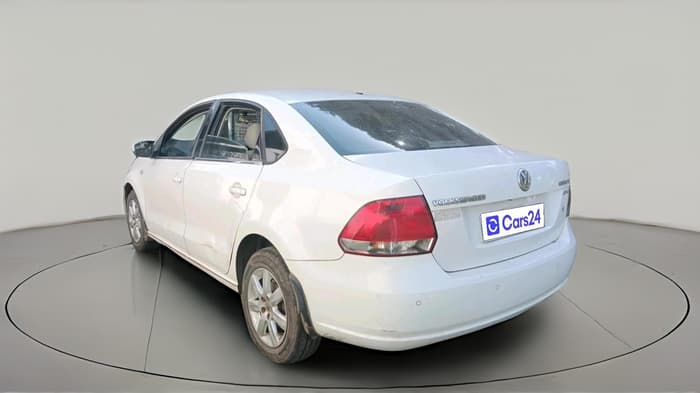 2014 Volkswagen Vento COMFORTLINE DIESEL 1.6, Diesel, Manual, 1,27,982 km, exterior