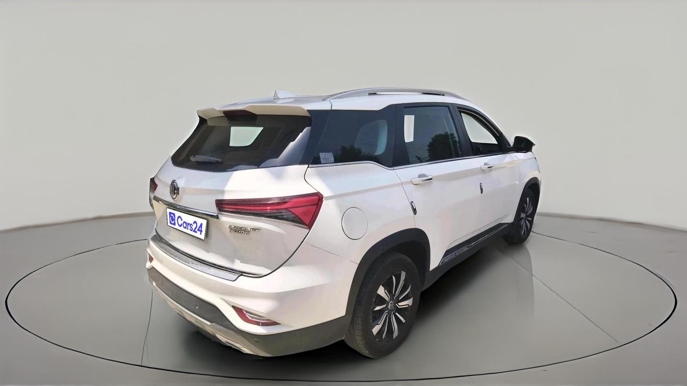 2020 MG HECTOR PLUS SHARP 2.0 DIESEL TURBO MT 6-STR, Diesel, Manual, 1,26,920 km, exterior