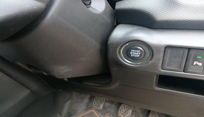 2016 Maruti S Cross ZETA 1.3, Diesel, Manual, 1,11,738 km, interior
