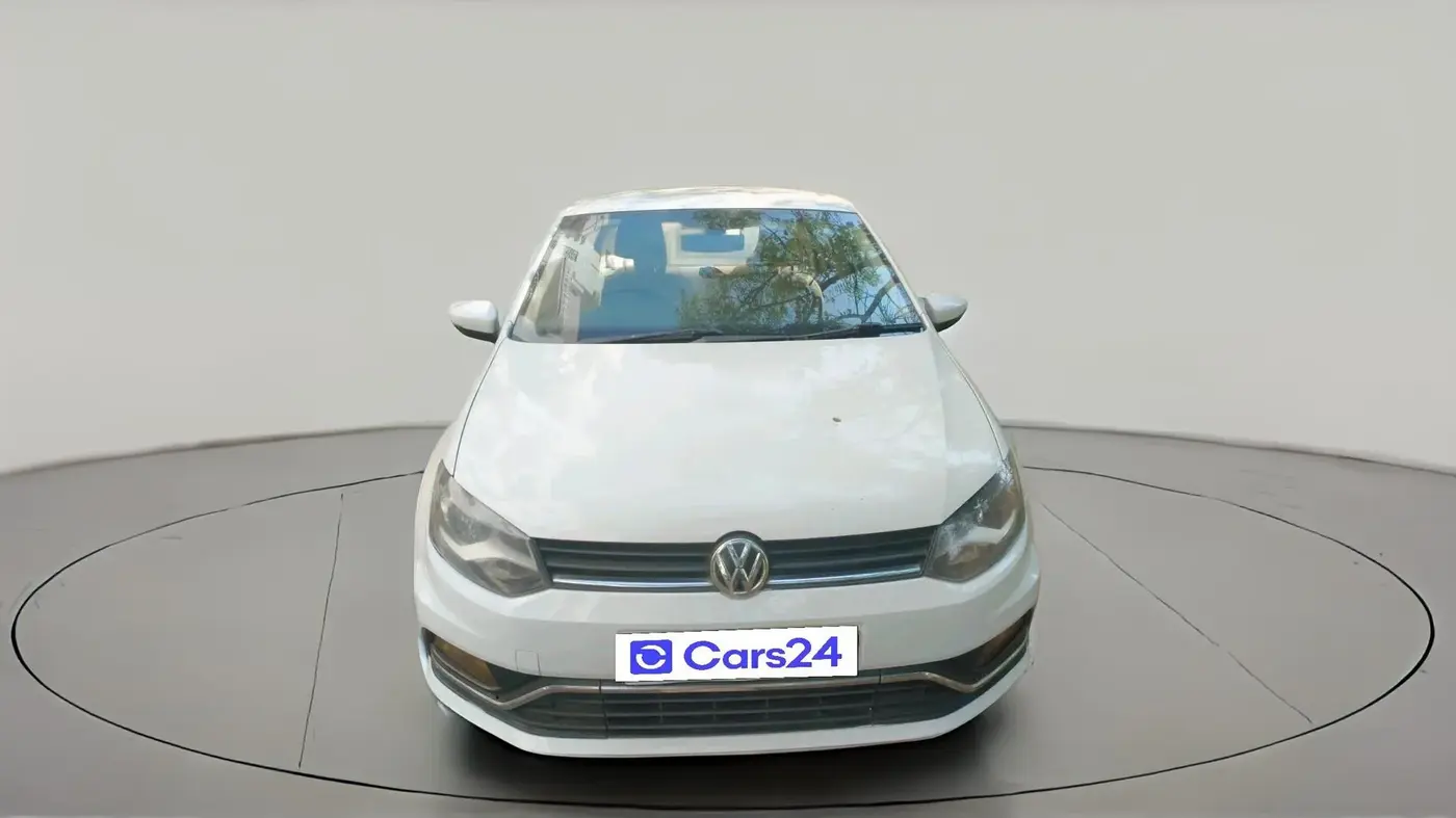 2019 Volkswagen Ameo HIGHLINE PLUS 1.5L AT 16 ALLOY, Diesel, Automatic, 1,20,206 km, exterior