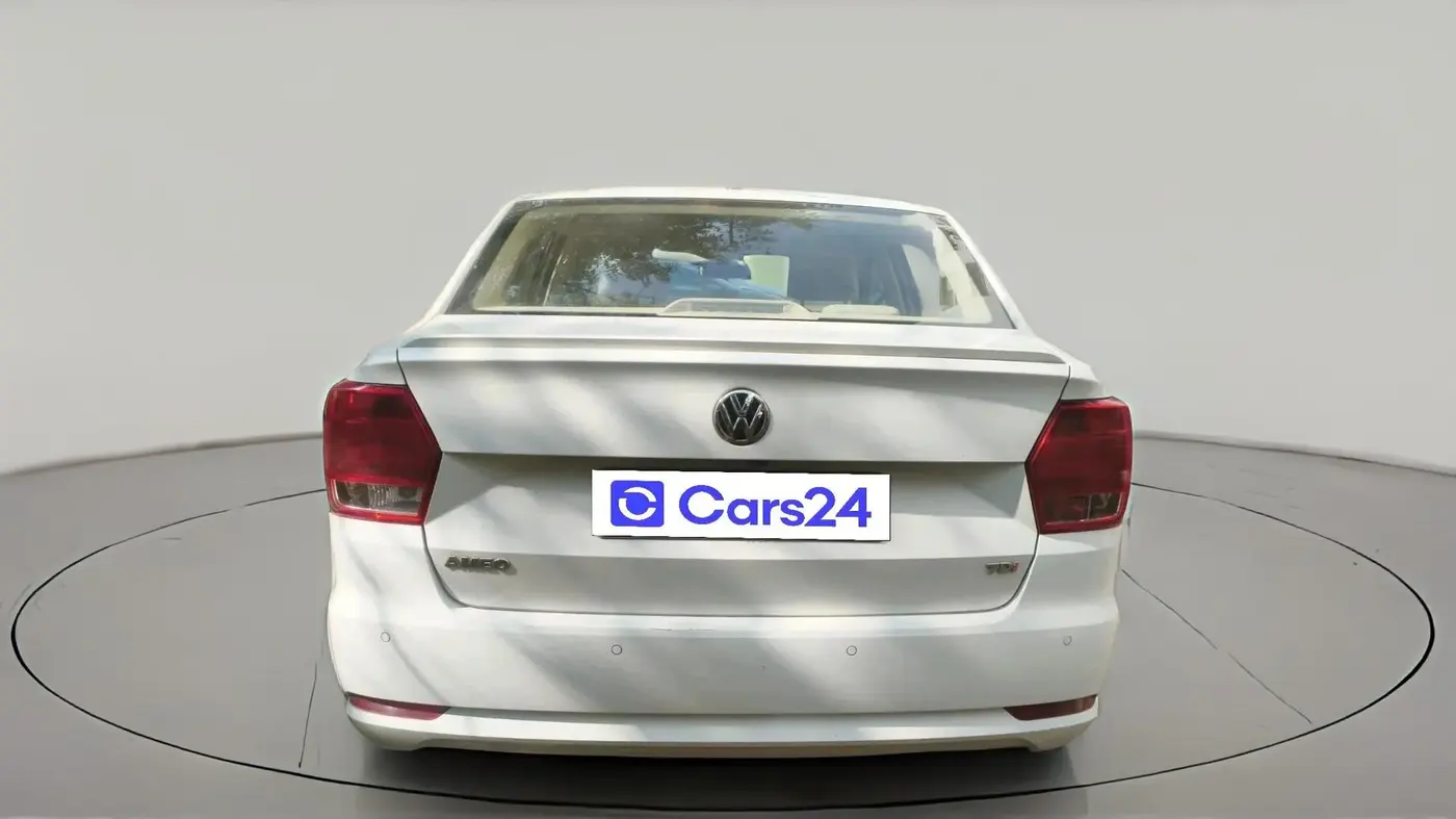 2019 Volkswagen Ameo HIGHLINE PLUS 1.5L AT 16 ALLOY, Diesel, Automatic, 1,20,206 km, exterior