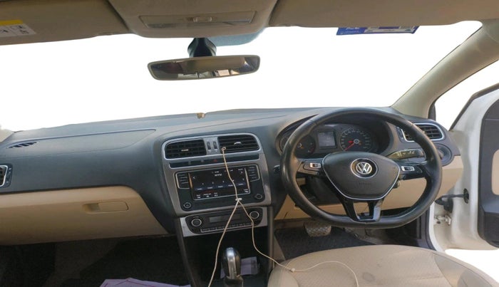 2019 Volkswagen Ameo HIGHLINE PLUS 1.5L AT 16 ALLOY, Diesel, Automatic, 1,20,206 km, interior