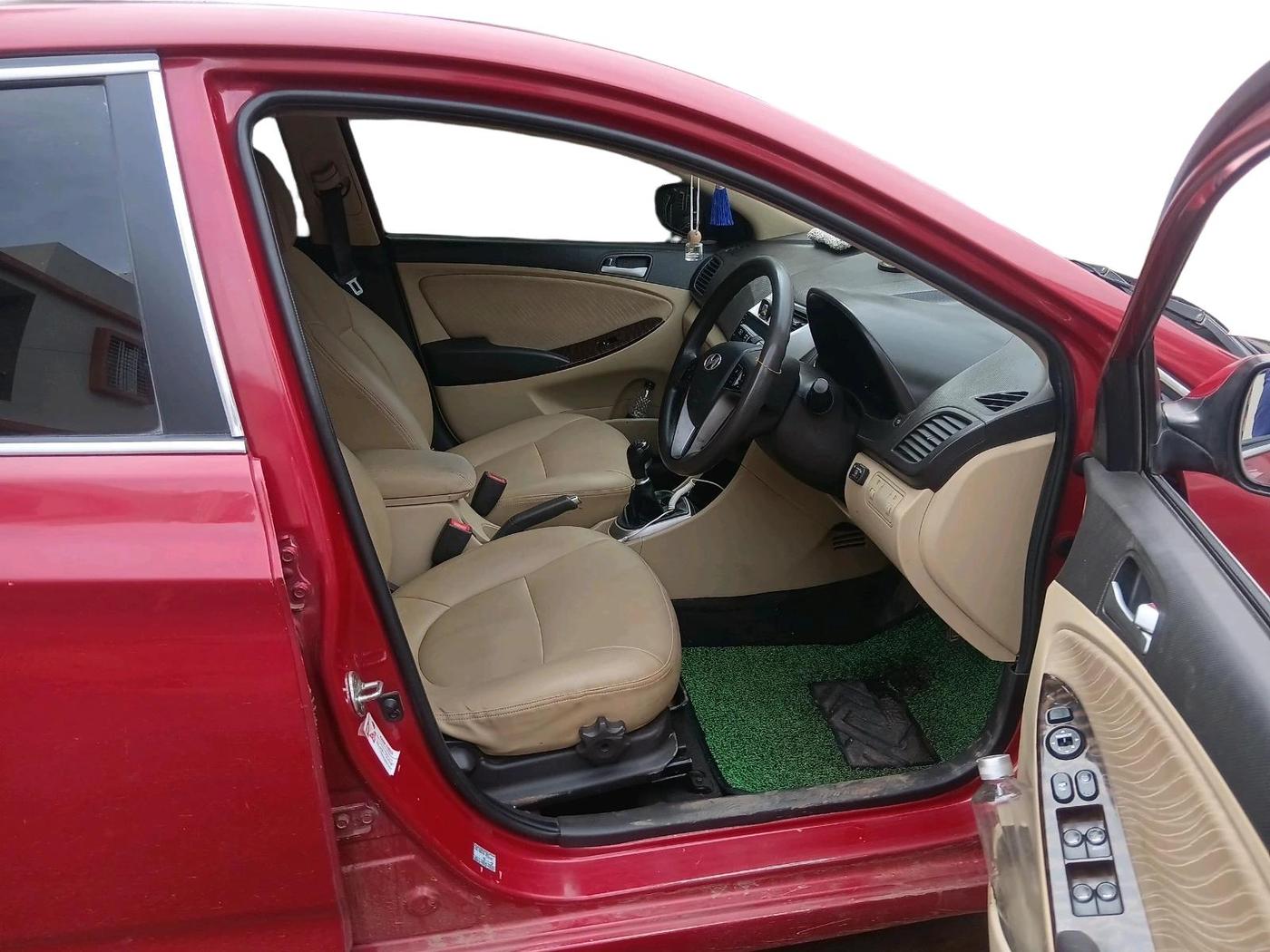 2015 Hyundai Verna FLUIDIC 4S 1.6 VTVT S(O), CNG, Manual, 91,264 km, interior