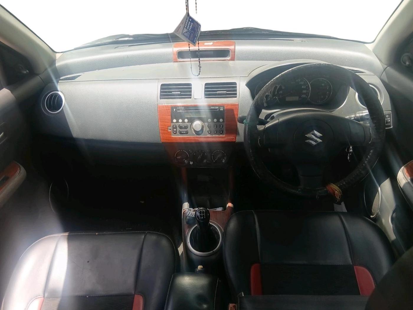 2010 Maruti Swift Dzire VDI, Diesel, Manual, 1,60,419 km, interior