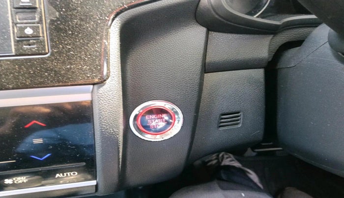 2021 Honda WR-V 1.5L I-DTEC VX MT, Diesel, Manual, 1,24,849 km, interior