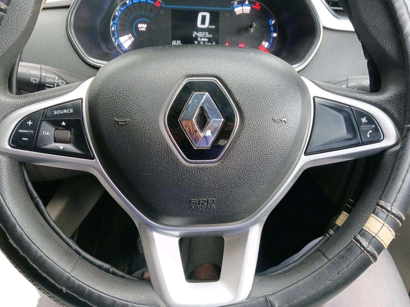 2023 Renault TRIBER RXZ DUAL TONE, CNG, Manual, 24,826 km, interior