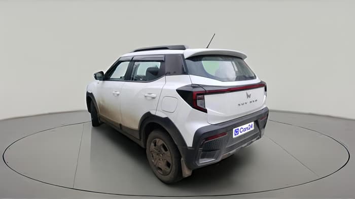 2024 Mahindra XUV 3XO MX3 Pro 1.2 L TCMPFI AT, Petrol, Automatic, 14,451 km, exterior