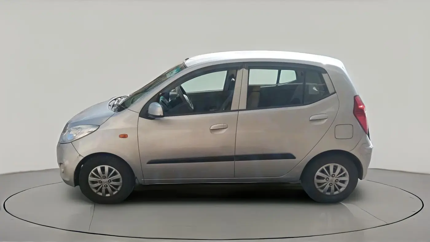 2014 Hyundai i10 SPORTZ 1.1, Petrol, Manual, 77,800 km, exterior