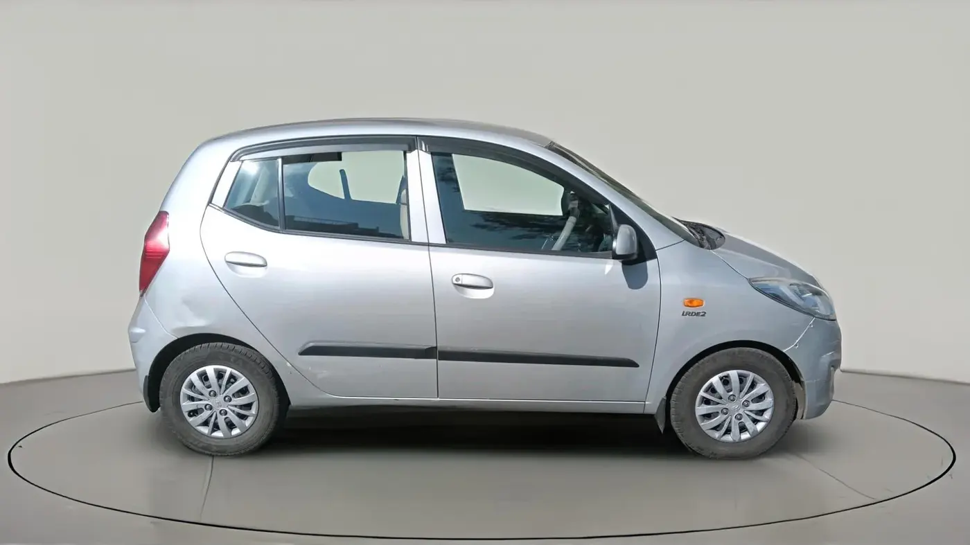 2014 Hyundai i10 SPORTZ 1.1, Petrol, Manual, 77,800 km, exterior
