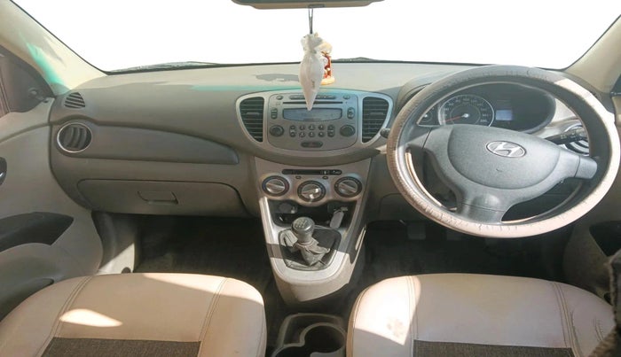 2014 Hyundai i10 SPORTZ 1.1, Petrol, Manual, 76,138 km, interior