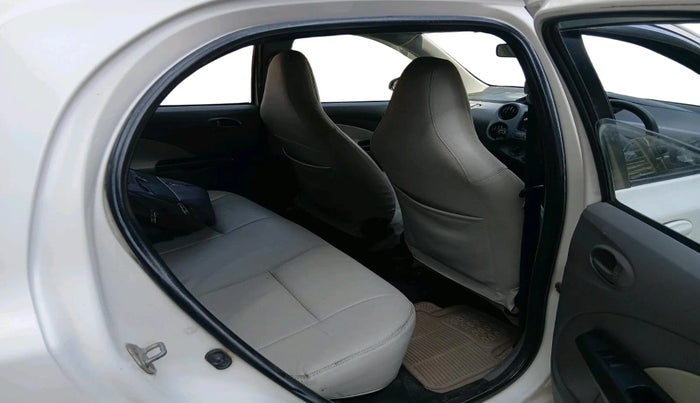 2011 Toyota Etios Liva GD, Diesel, Manual, 1,51,314 km, interior