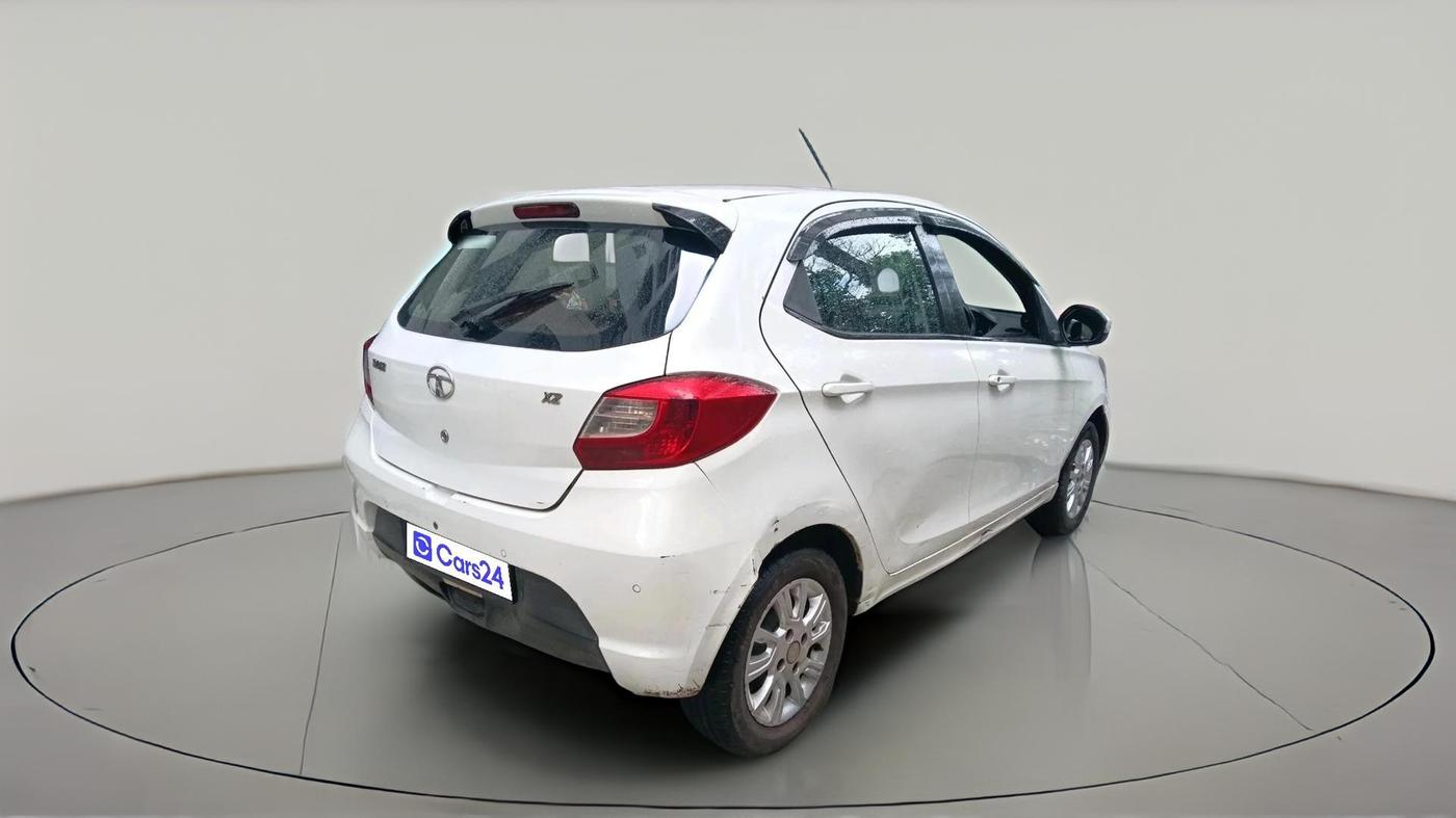 2016 Tata Tiago XZ PLUS PETROL, Petrol, Manual, 1,17,675 km, exterior