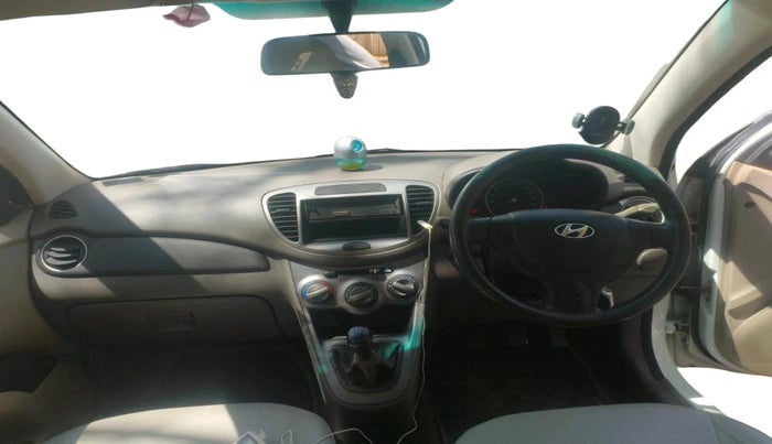 2011 Hyundai i10 ERA 1.1, Petrol, Manual, 91,980 km, interior