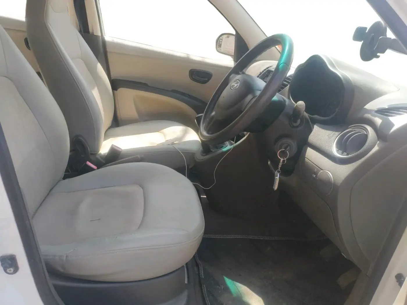 2011 Hyundai i10 ERA 1.1, Petrol, Manual, 91,980 km, interior