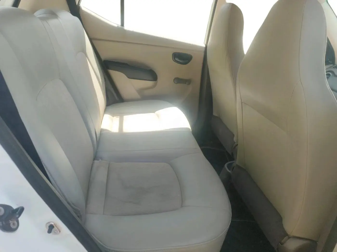 2011 Hyundai i10 ERA 1.1, Petrol, Manual, 91,980 km, interior