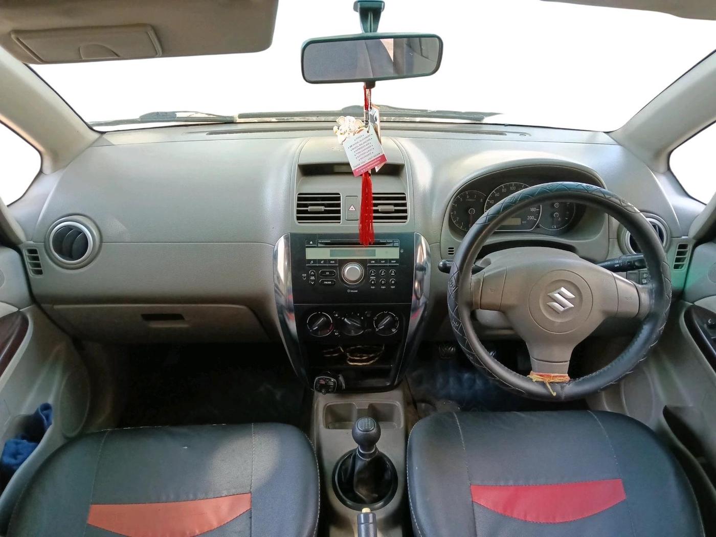 2012 Maruti SX4 VXI, Petrol, Manual, 1,11,780 km, interior