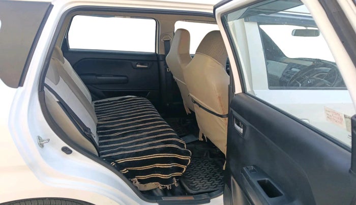 2025 Maruti New Wagon-R VXI 1.0, Petrol, Manual, 12,813 km, interior