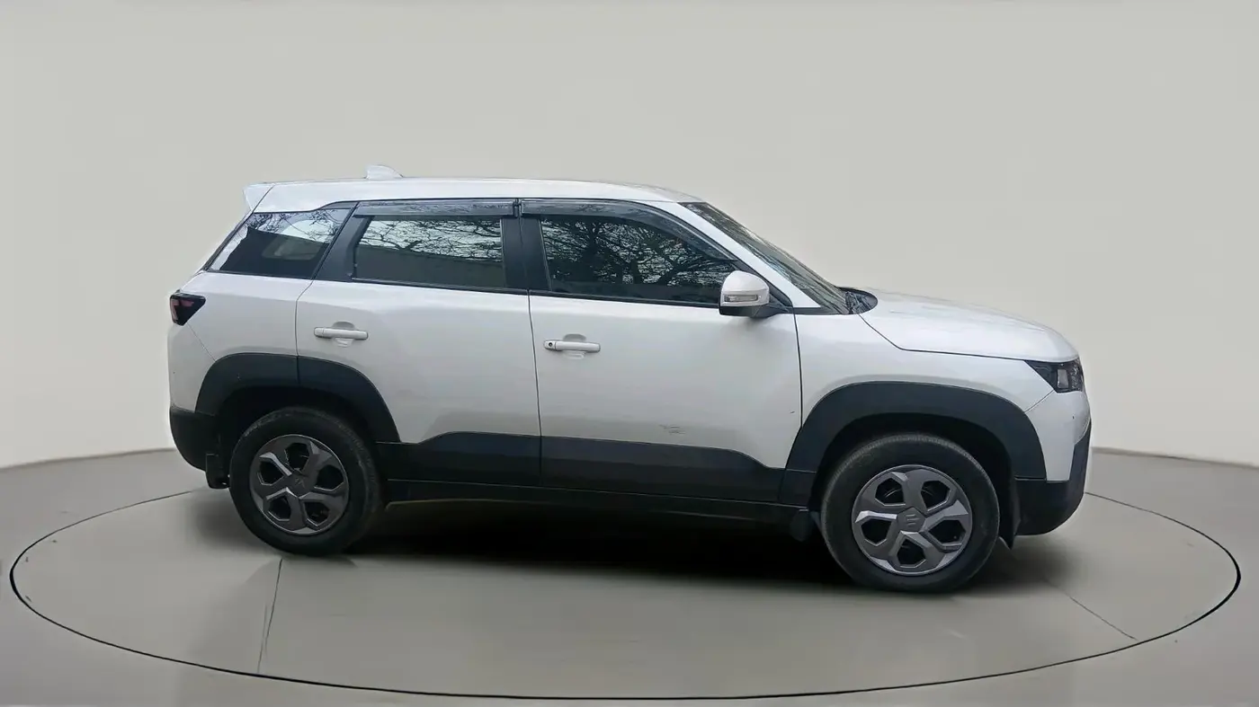 2024 Maruti BREZZA LXI, Petrol, Manual, 92,843 km, exterior