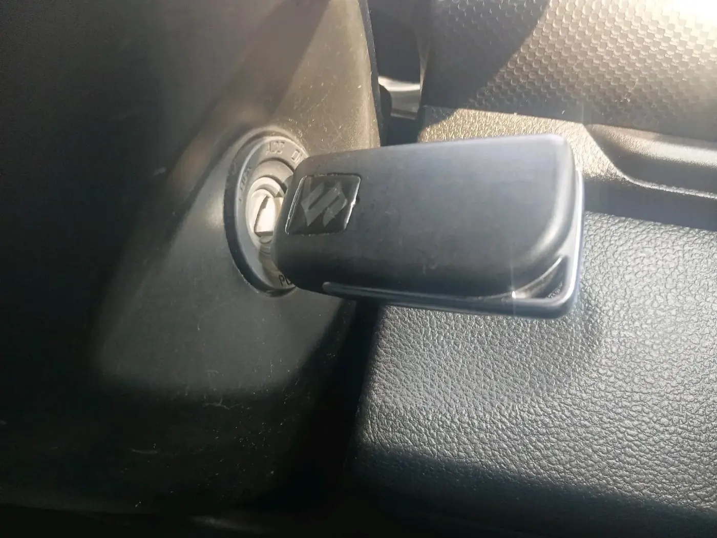 2024 Maruti BREZZA LXI, Petrol, Manual, 92,843 km, interior