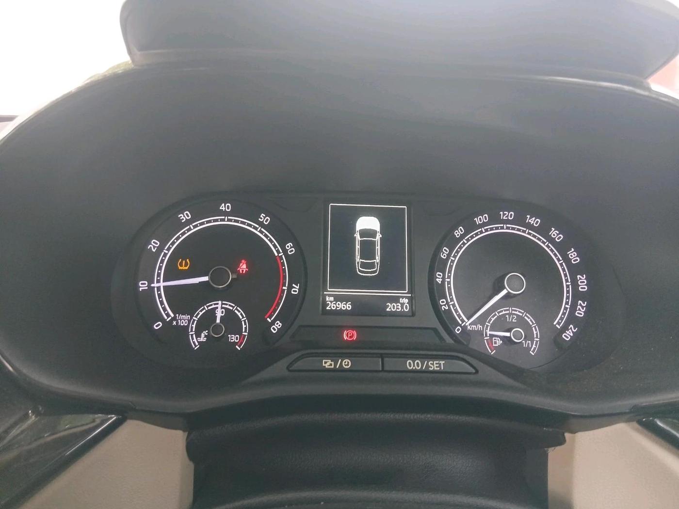 2023 Skoda SLAVIA AMBITION 1.0L TSI AT, Petrol, Automatic, 26,966 km, interior