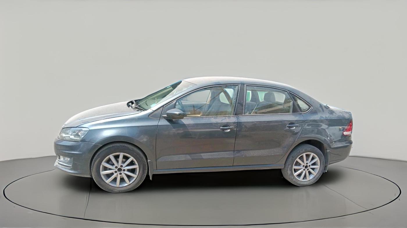 2017 Volkswagen Vento HIGHLINE PLUS 1.5 16 ALLOY, Diesel, Manual, 3,14,620 km, exterior