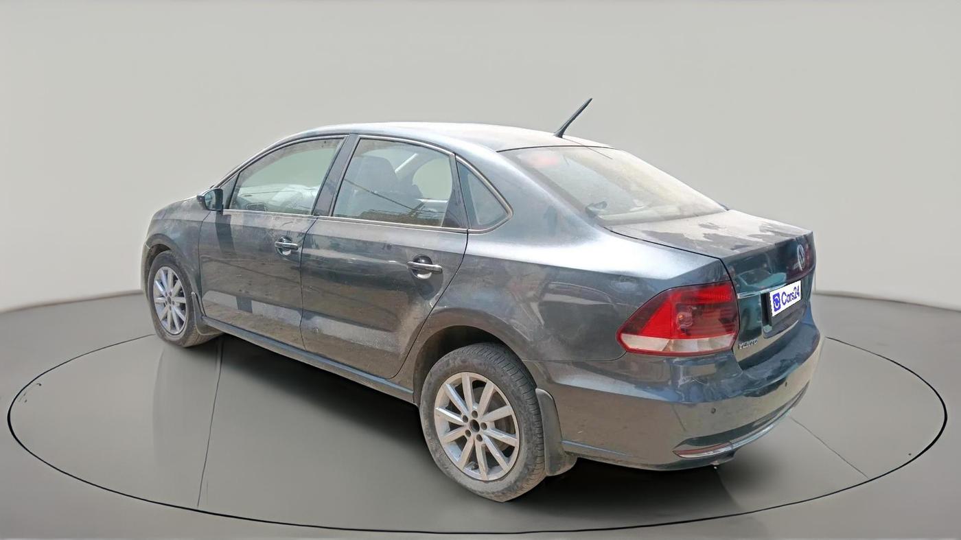 2017 Volkswagen Vento HIGHLINE PLUS 1.5 16 ALLOY, Diesel, Manual, 3,14,620 km, exterior