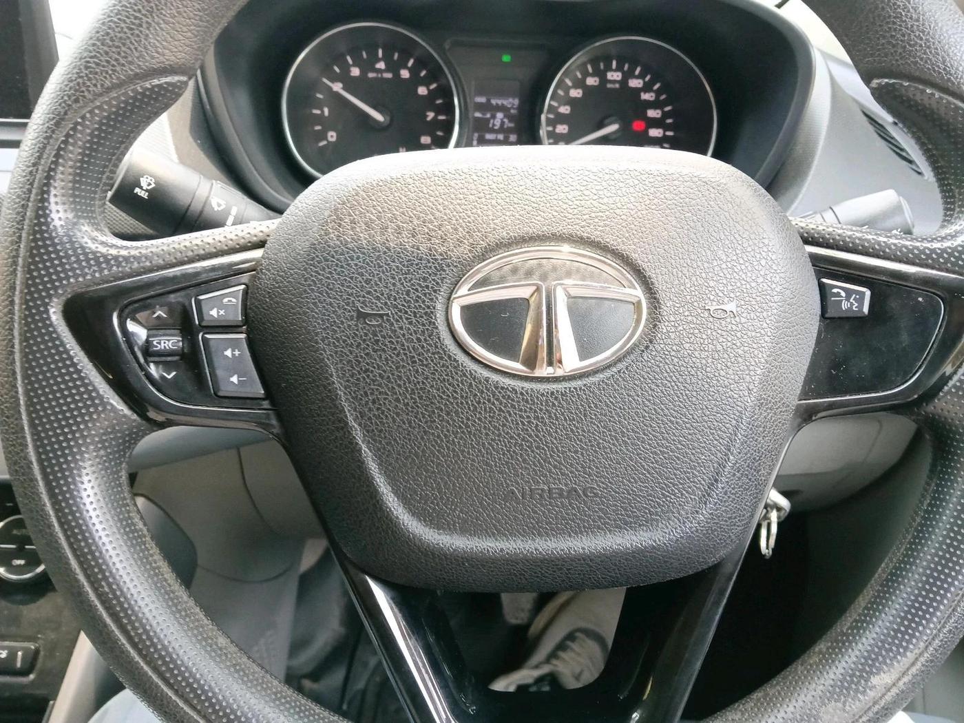 2018 Tata NEXON XZ PETROL, Petrol, Manual, 44,541 km, interior