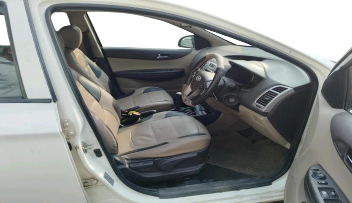 2010 Hyundai i20 ASTA 1.2, Petrol, Manual, 42,214 km, interior
