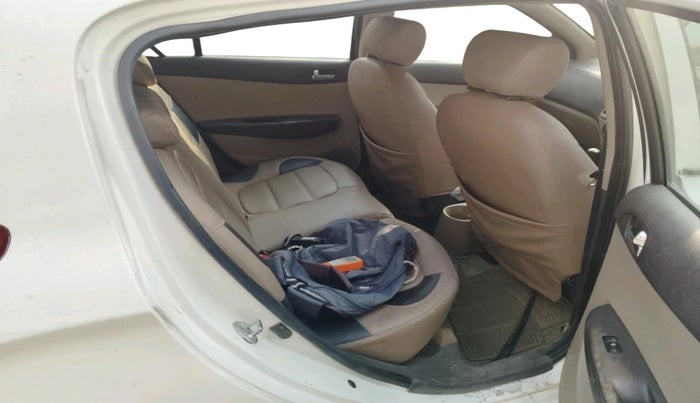 2010 Hyundai i20 ASTA 1.2, Petrol, Manual, 42,214 km, interior