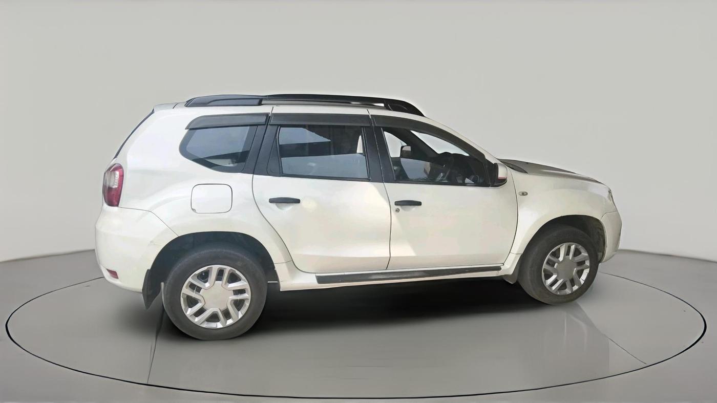 2016 Nissan Terrano XL D PLUS, Diesel, Manual, 1,18,376 km, exterior