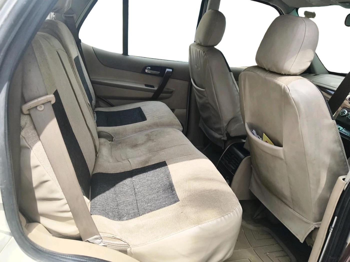 2012 Tata Safari Storme 2.2 VX 4X2, Diesel, Manual, 1,85,044 km, interior
