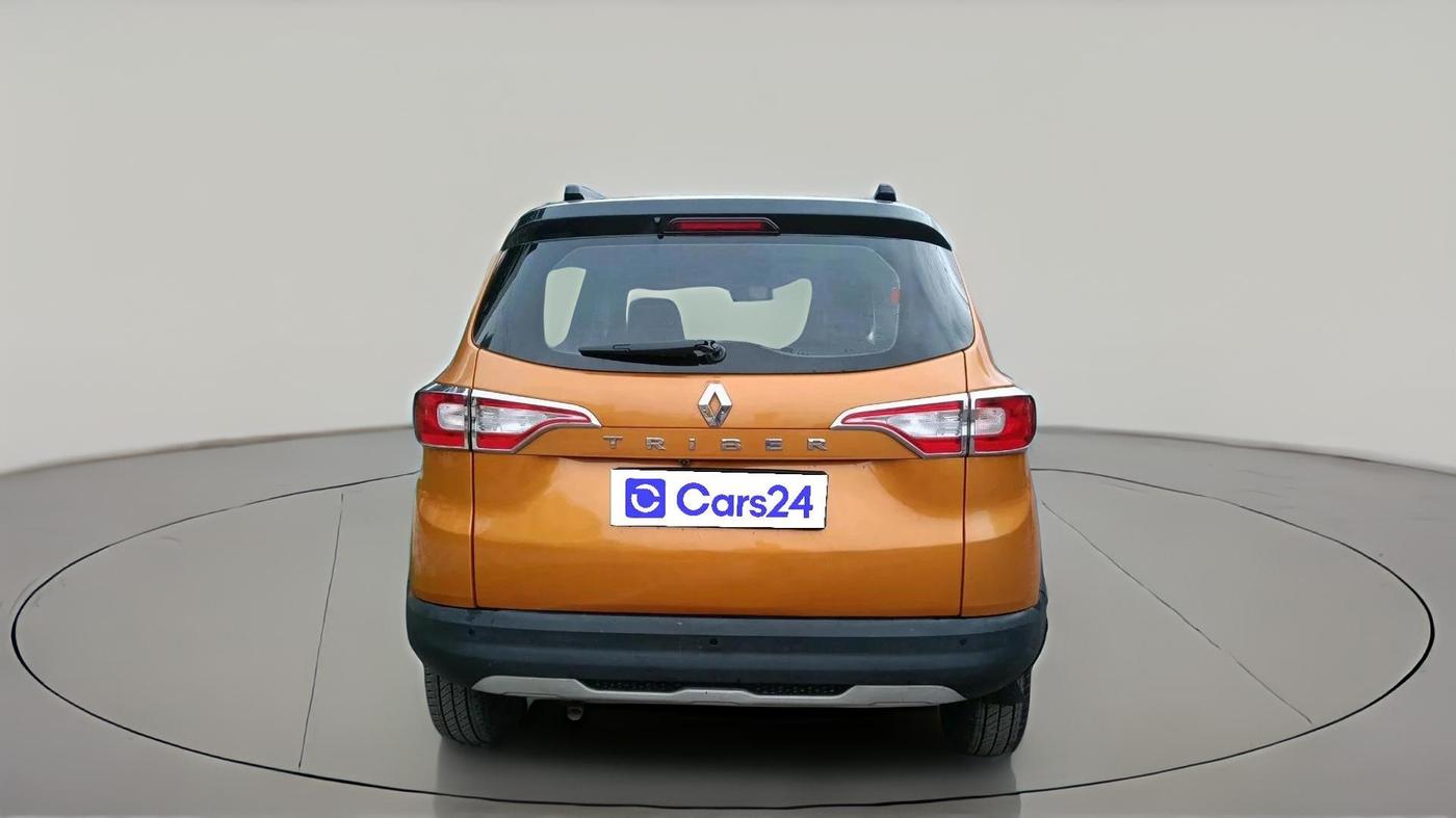 2021 Renault TRIBER RXZ DUAL TONE, Petrol, Manual, 96,639 km, exterior