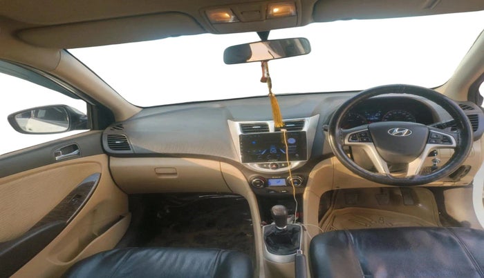 2011 Hyundai Verna FLUIDIC 1.6 CRDI EX, Diesel, Manual, 1,06,498 km, interior