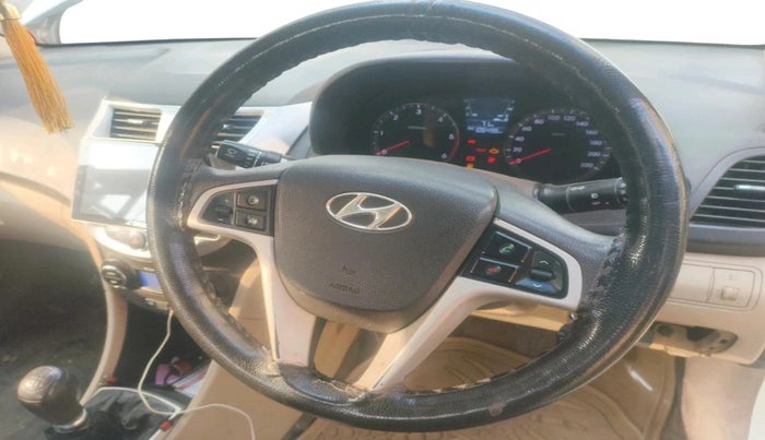 2011 Hyundai Verna FLUIDIC 1.6 CRDI EX, Diesel, Manual, 1,06,498 km, interior