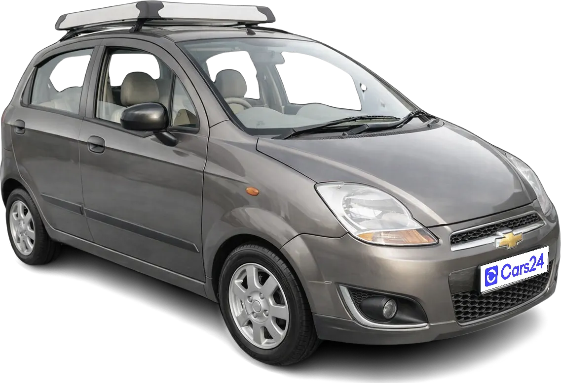 2013 Chevrolet Spark - Hatchback - Petrol - Manual - ₹65,000