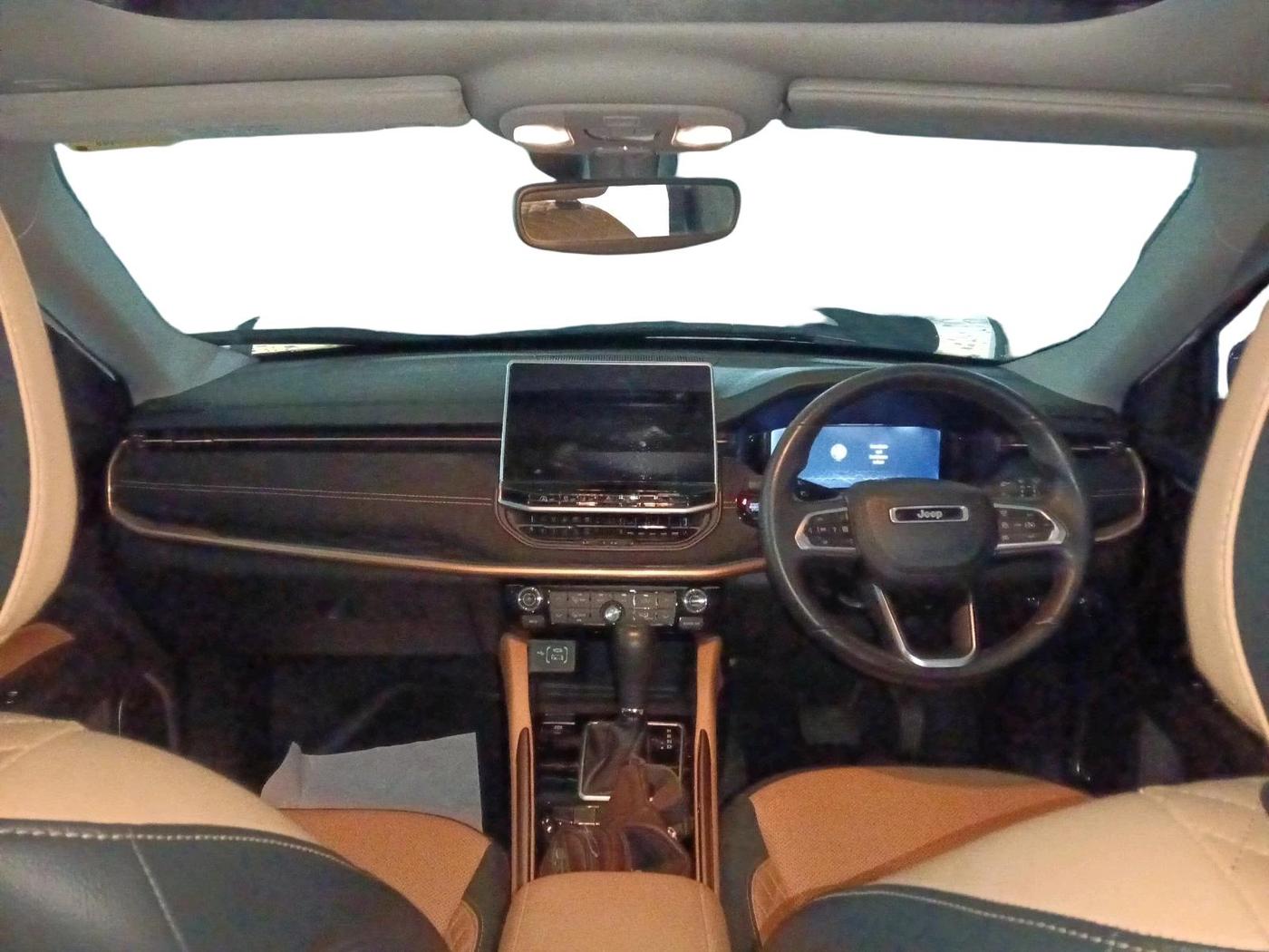 2025 Jeep MERIDIAN Overland 4x2 AT, Diesel, Automatic, 47,067 km, interior