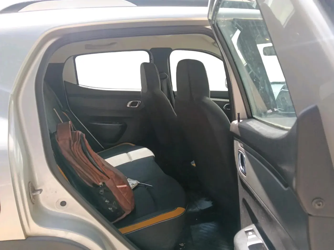 2022 Renault Kwid CLIMBER AMT 1.0, Petrol, Automatic, 19,000 km, interior